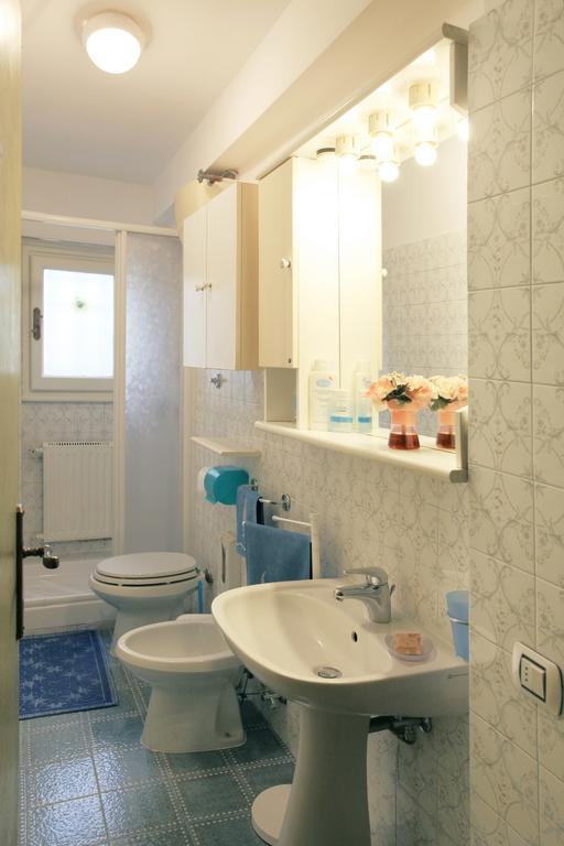 Villa Nobili B&B באנו א-ריפולי מראה חיצוני תמונה