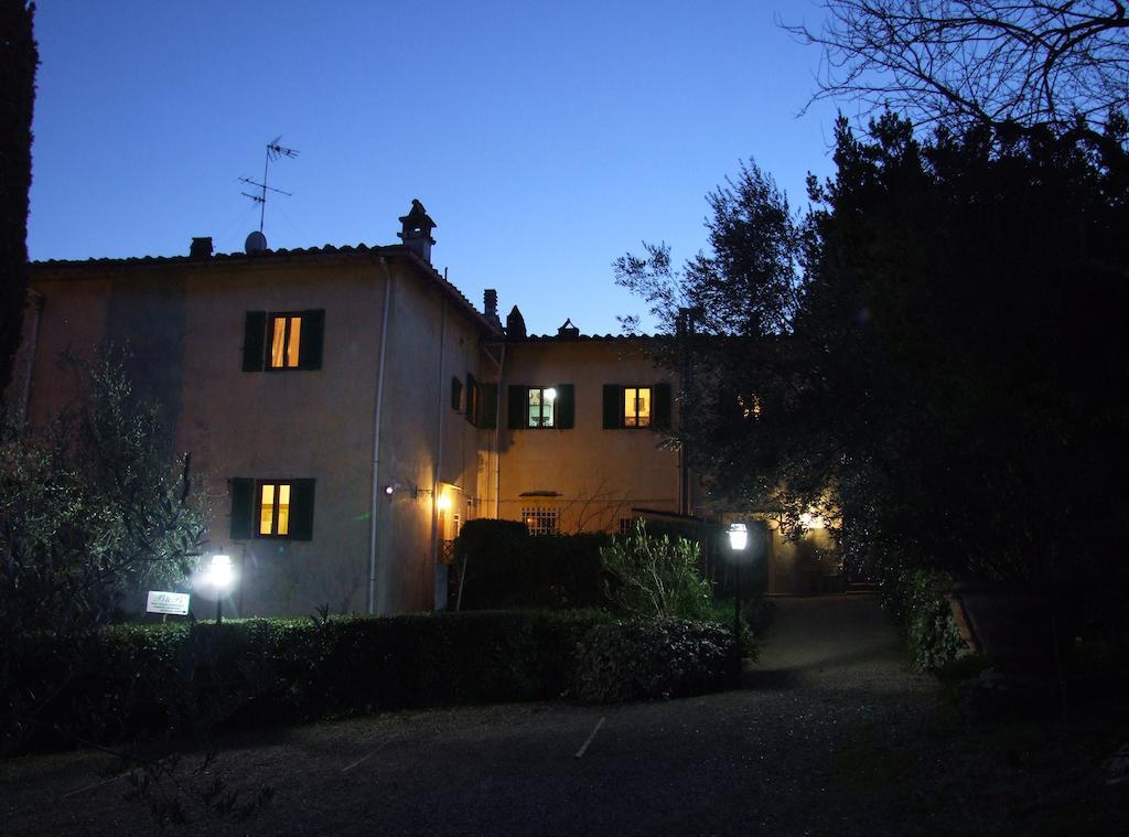 Villa Nobili B&B באנו א-ריפולי חדר תמונה